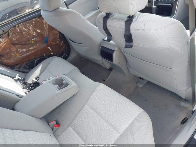 4T4BF1FKXGR521530 Toyota CAMRY LE