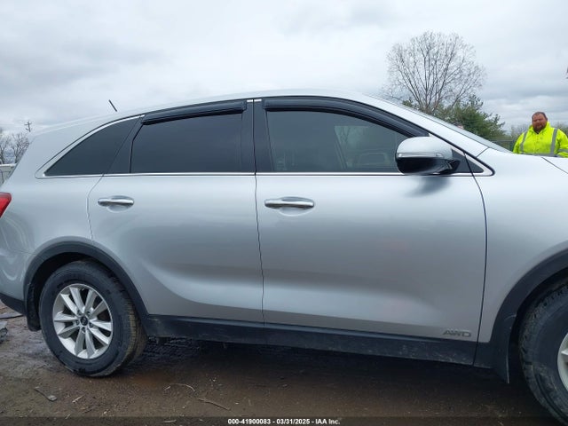 5XYPGDA31KG436492 KIA Sorento 2.4l Lx