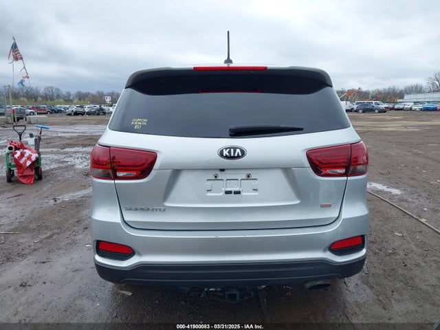 5XYPGDA31KG436492 KIA Sorento 2.4l Lx
