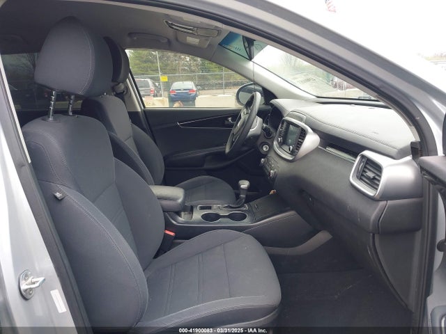 5XYPGDA31KG436492 KIA Sorento 2.4l Lx