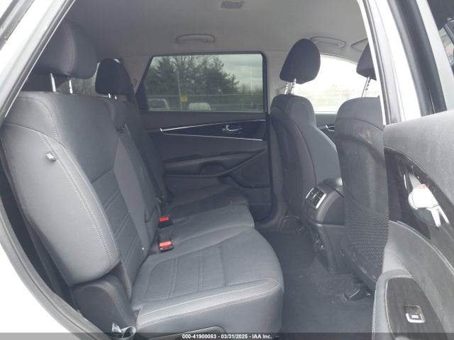 5XYPGDA31KG436492 KIA Sorento 2.4l Lx