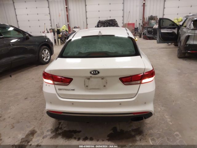 KNAGT4L33J5205798 KIA Optima Lx