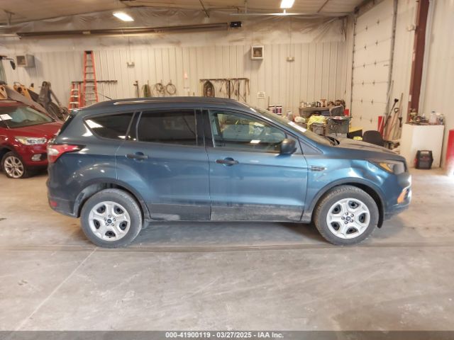 1FMCU0F72JUC42526 Ford ESCAPE S