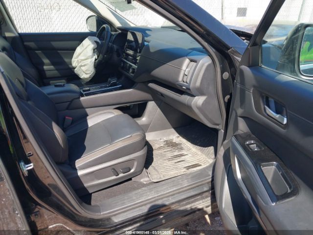 5N1DR3CE6NC216114 Nissan Pathfinder Sl 4wd