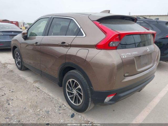 2020 MITSUBISHI ECLIPSE CROSS JA4AS3AAXLZ021438 Photo 2