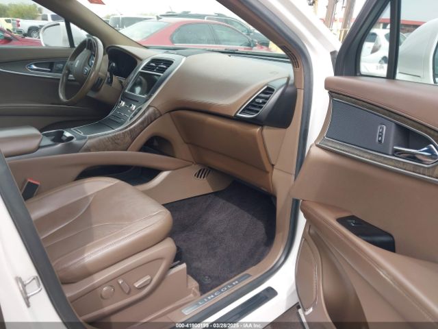 2LMTJ8LP2GBL84440 Lincoln Mkx Reserve