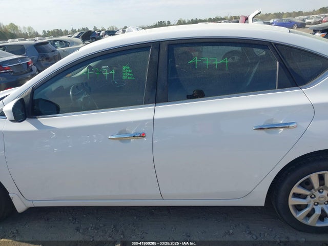 3N1AB7AP6GY324818 Nissan SENTRA SV