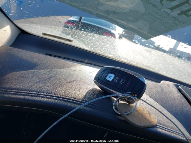 3LN6L5F96HR638586 Lincoln Mkz Reserve