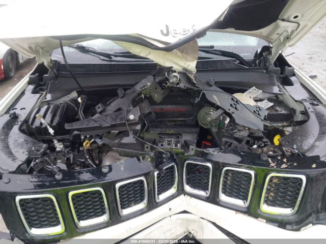 3C4NJCBB4KT778018 Jeep Compass Latitude Fwd