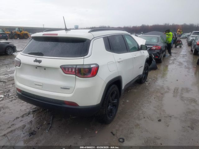 3C4NJCBB4KT778018 Jeep Compass Latitude Fwd