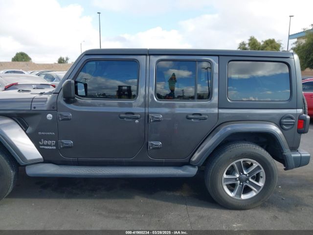 1C4HJXEN4MW503014 Jeep Wrangler Unlimited Sahara 4x4