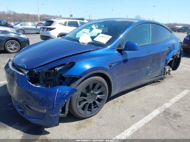 7SAYGDEE3NF449873 Tesla Model Y Long Range Dual Motor All-wheel Drive