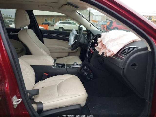 2C3CCADG0PH691557 Chrysler 300 Touring L