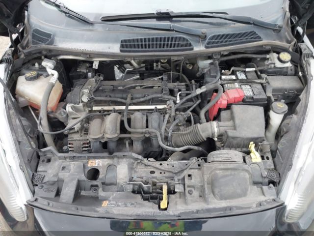 3FADP4BJ1JM134319 Ford FIESTA SE