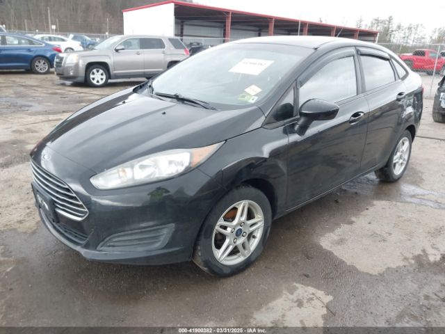 3FADP4BJ1JM134319 Ford FIESTA SE