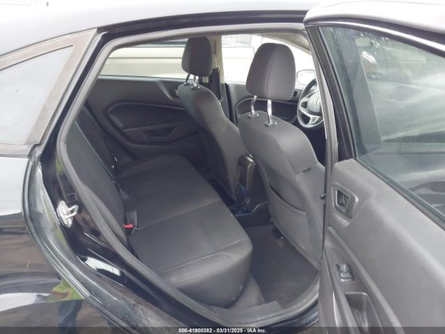 3FADP4BJ1JM134319 Ford FIESTA SE