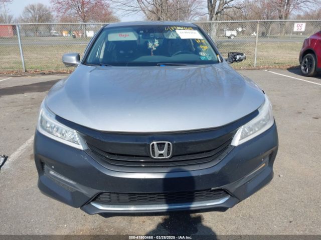1HGCR3F97HA027147 Honda Accord Touring V6
