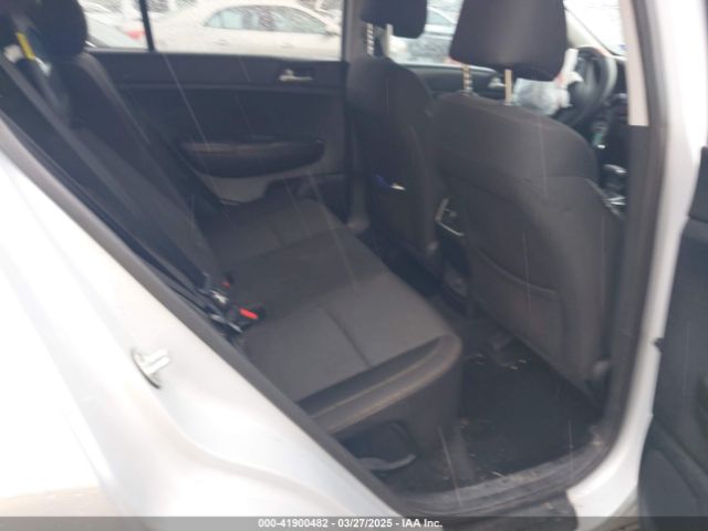 KNDPM3AC7J7337951 KIA Sportage Lx