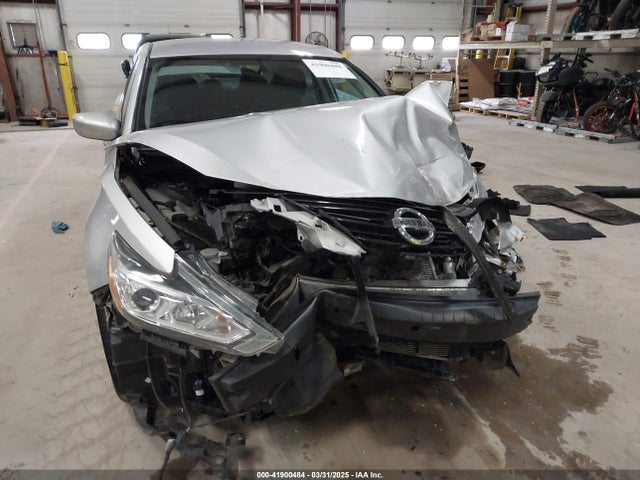 1N4AL3AP0JC266584 Nissan Altima 2.5 Sv