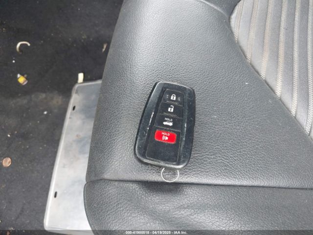 4T1B11HK6KU217769 Toyota CAMRY SE