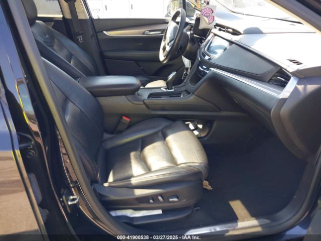 1GYKNDRS6HZ325727 Cadillac XT5 LUXURY
