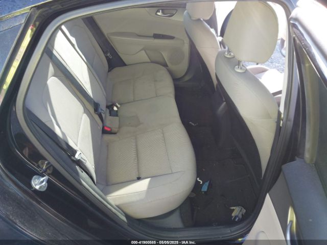 3KPF24AD4KE108368 KIA Forte Lxs