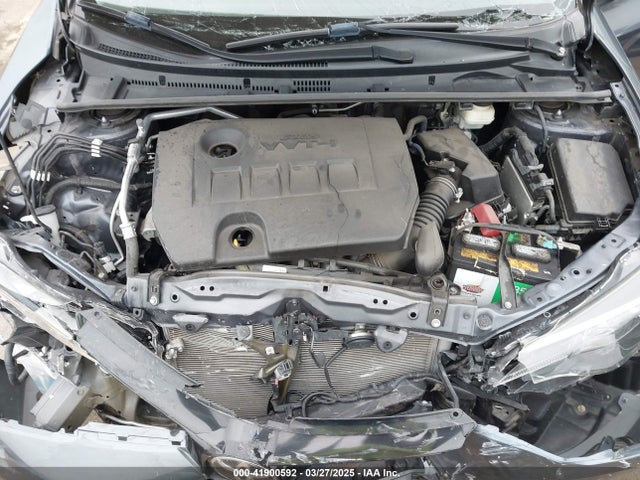 5YFBURHE9HP658855 Toyota COROLLA LE
