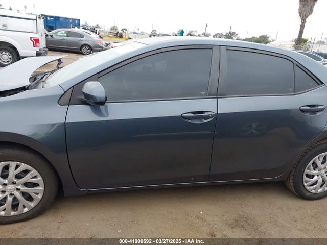 5YFBURHE9HP658855 Toyota COROLLA LE