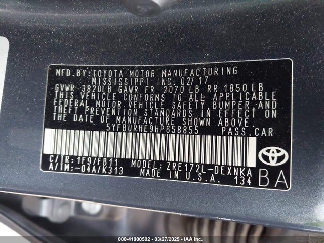 5YFBURHE9HP658855 Toyota COROLLA LE