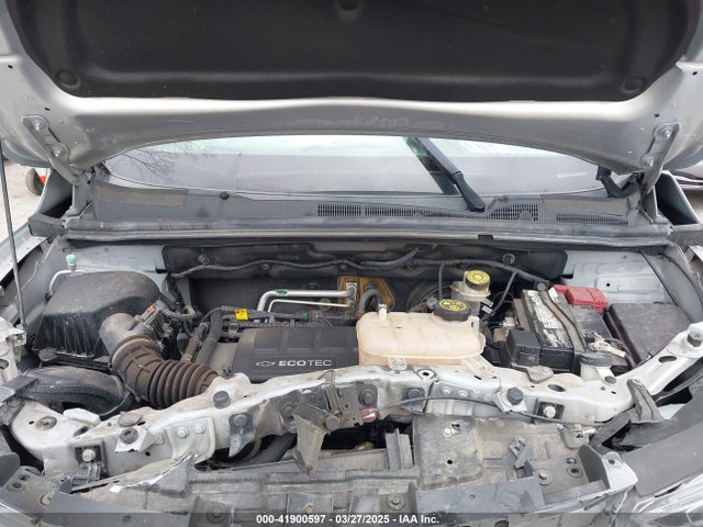 KL7CJKSB4HB183582 Chevrolet TRAX LS