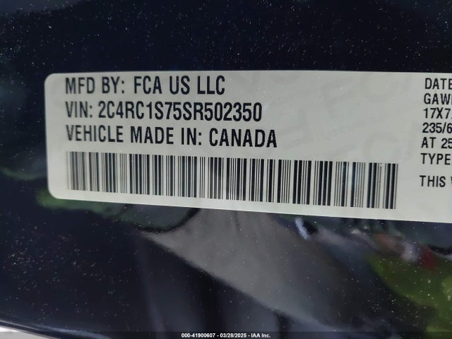 Chrysler Pacifica 2025 2C4RC1S75SR502350 Image 9