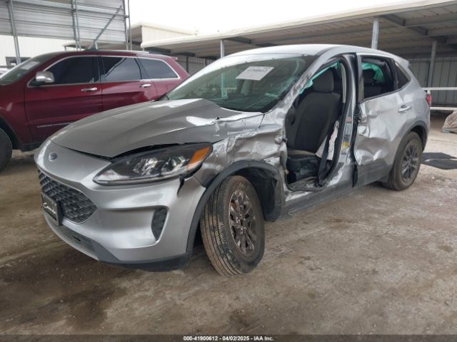 1FMCU0G62NUA25554 Ford ESCAPE SE