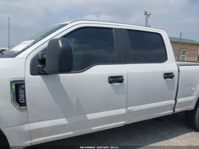 1FT7W2A68MEE17189 Ford F-250 Xl