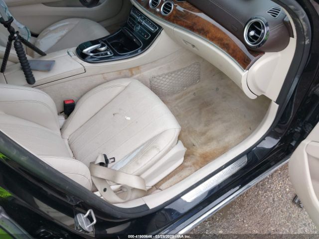 WDDZF4KB6HA176185 Mercedes-Benz E 300 4matic