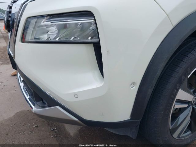 JN8AT3DCXMW104164 Nissan Rogue Platinum Fwd