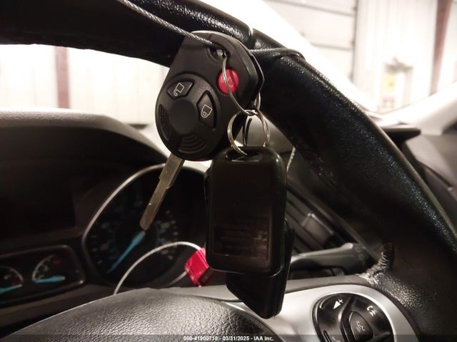 1FMCU9GX7FUC42905 Ford ESCAPE SE