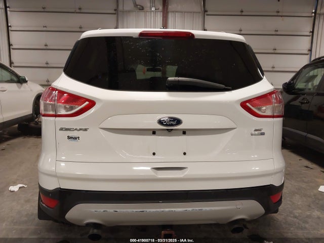 1FMCU9GX7FUC42905 Ford ESCAPE SE
