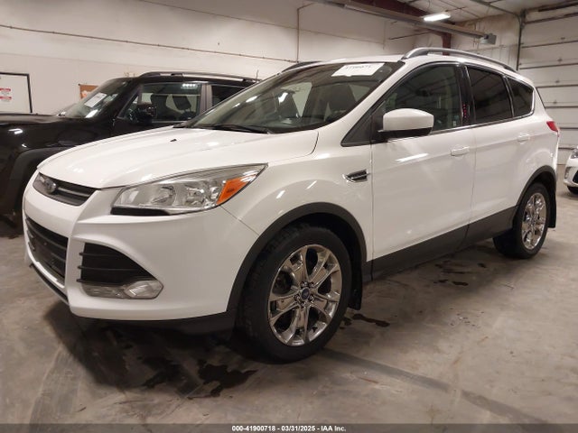 1FMCU9GX7FUC42905 Ford ESCAPE SE