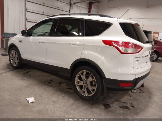 1FMCU9GX7FUC42905 Ford ESCAPE SE