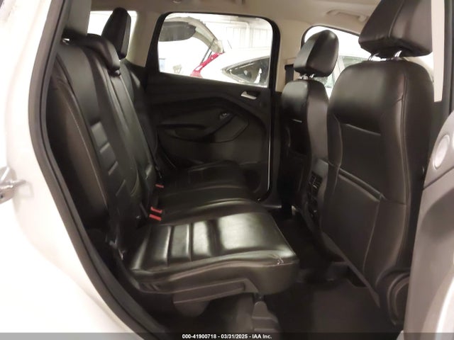 1FMCU9GX7FUC42905 Ford ESCAPE SE