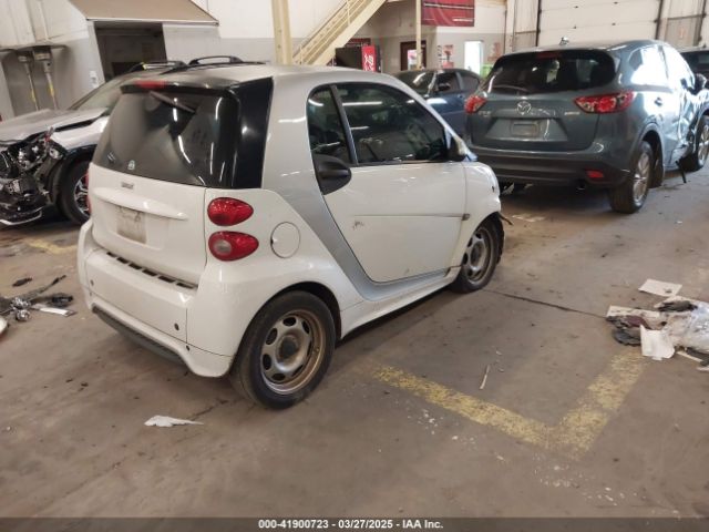 WMEEJ3BA1FK805997 Smart Fortwo Passion/pure