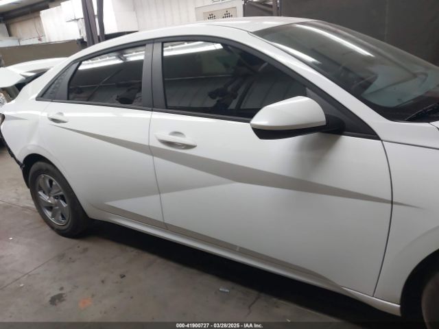 KMHLL4DG5SU913590 Hyundai ELANTRA SE