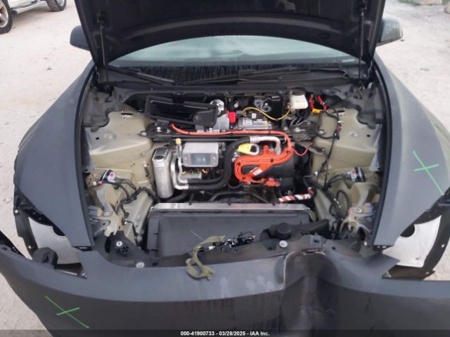 5YJ3E1EA0RF748588 Tesla Model 3 Long Range Dual Motor All-wheel Drive/rear-wheel Drive