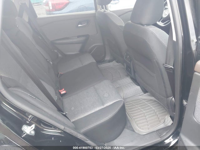 5N1BT3BB3NC687959 Nissan Rogue Sv Intelligent Awd