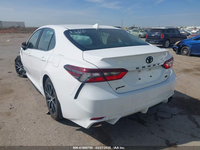 4T1G11AKXPU787359 Toyota CAMRY SE