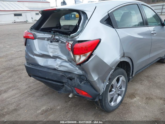 3CZRU6H30KG722512 Honda HR-V LX