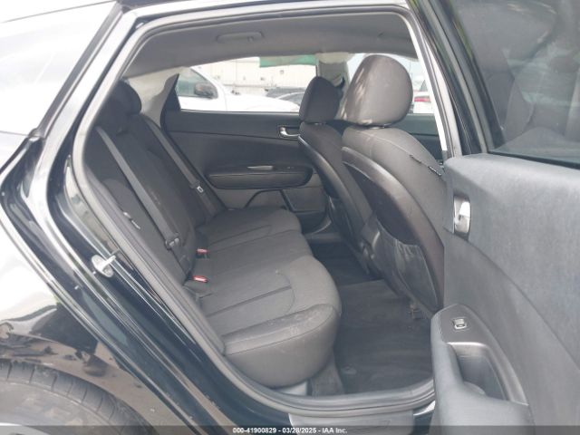 2018 KIA OPTIMA 5XXGT4L33JG207856 Photo 7