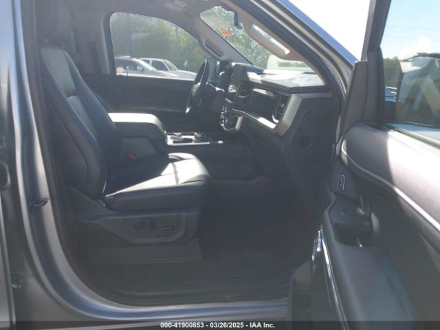 1FMJU1J83REA41737 Ford Expedition Xlt