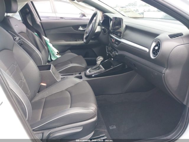 3KPF54AD4RE806934 KIA Forte Gt-line