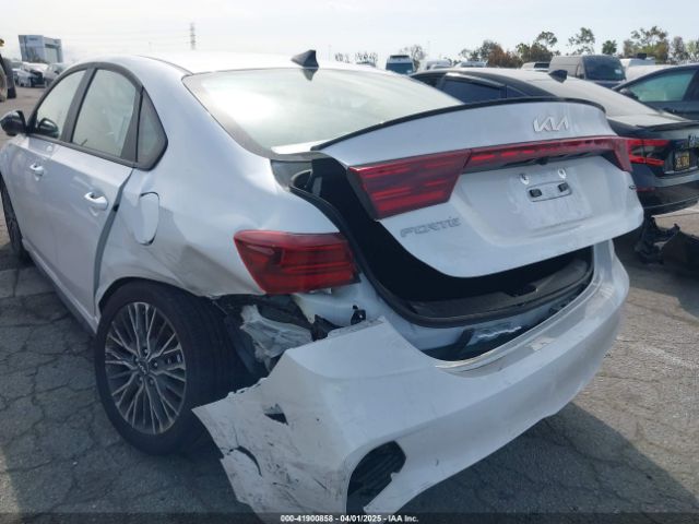 3KPF54AD4RE806934 KIA Forte Gt-line